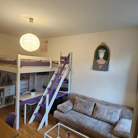 Everyday - Calling Βερολίνο