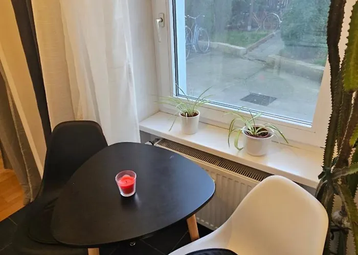 Everyday - Calling * Berlin